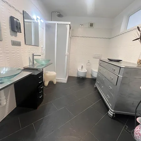 Πανσιόν Maison Art Sur La