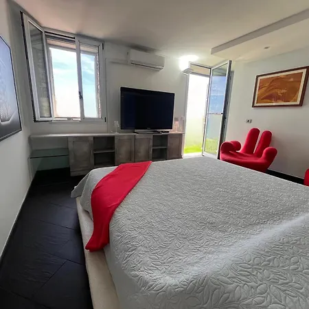 Pensión Maison Art Sur La 3*