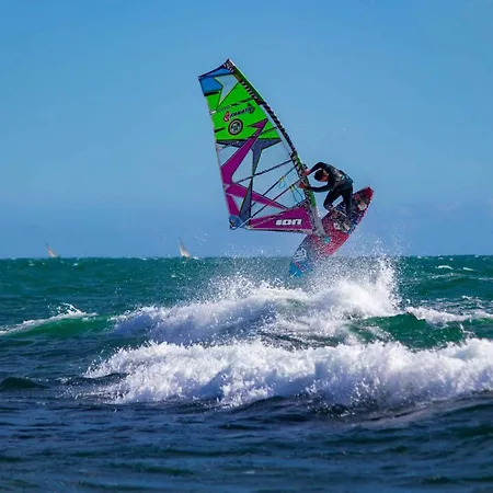 Maison Art Sur La 3*